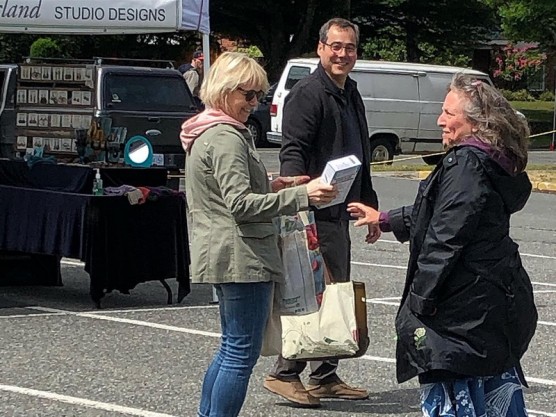 Dr. Bonnie Henry visits the James Bay Community Market